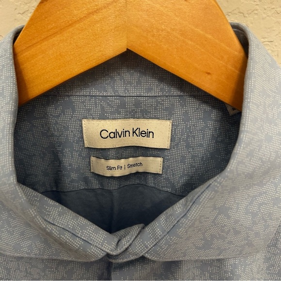 Calvin Klein Men's Blue Patterned Dress Shirt - Picture 3 of 8